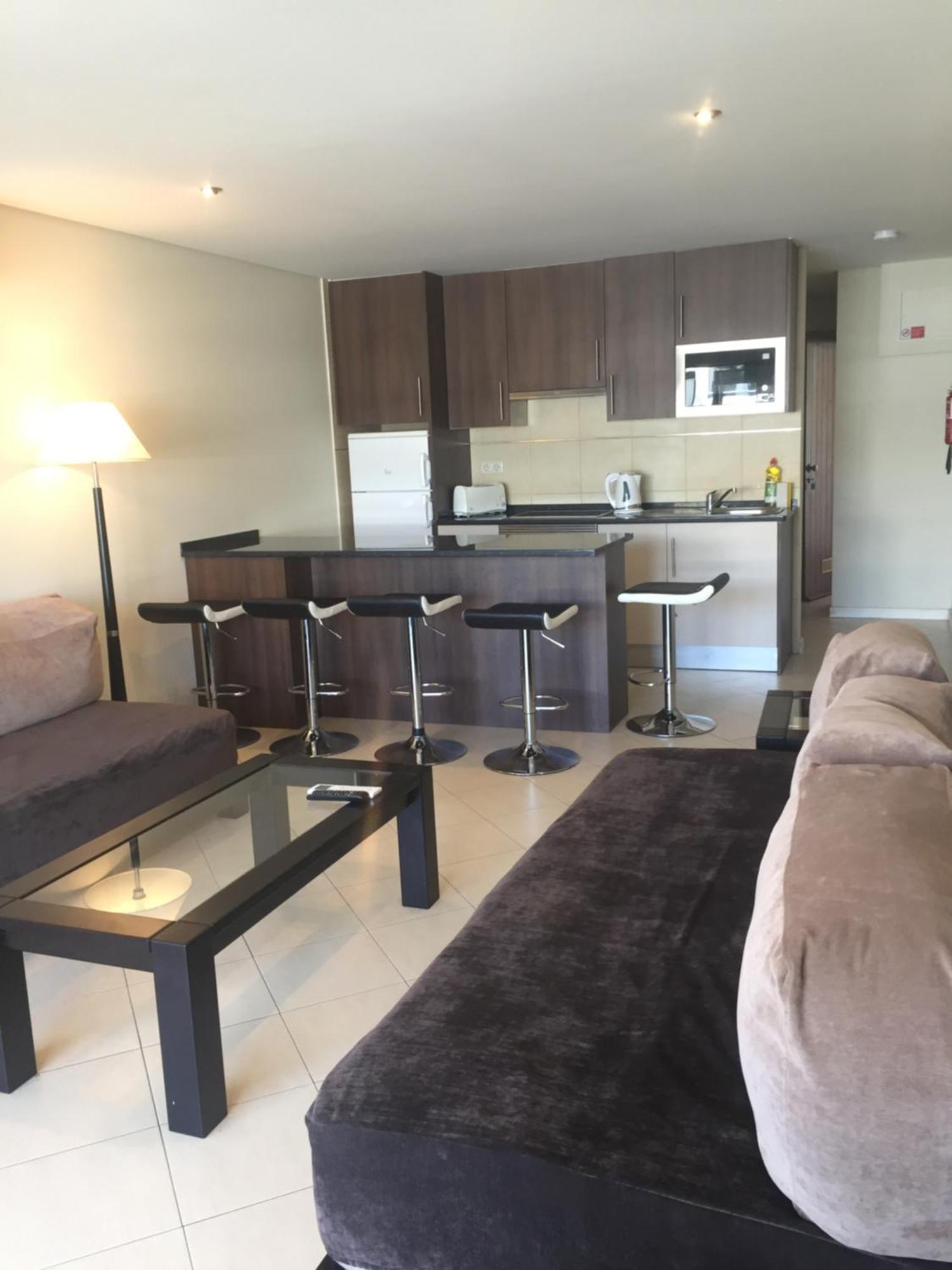 Superior One-Bedroom Apartment,1006286788:JPEG